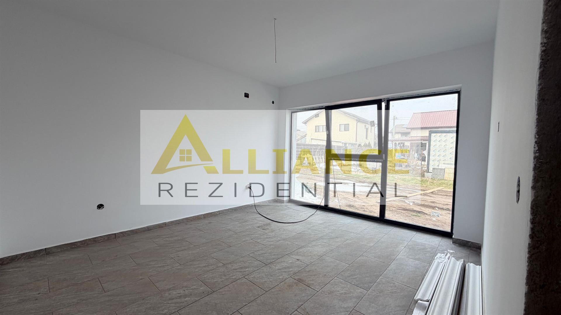 || casa la pret de apartament || 3  camere || - Poză 3