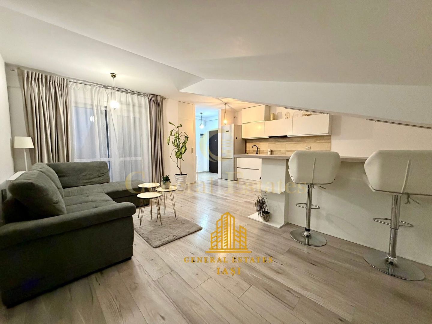 Vânzare apartament spațios- 98 mp-Valea Adâncă- Parcare Cadou - Poză 2