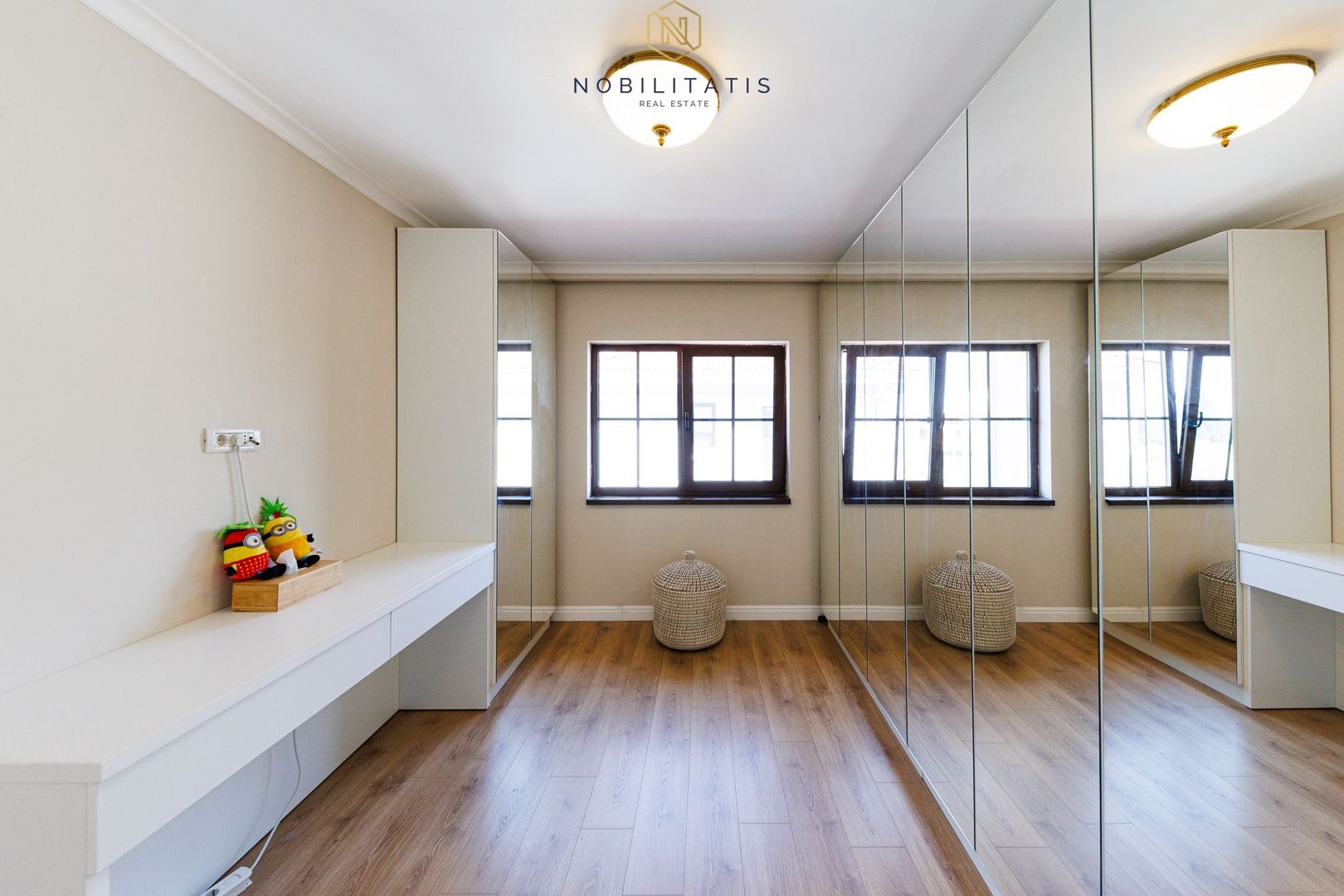 Casa Superba cu Garaj | 4 dormitoare | Langa Padure & Lac | - Poză 19