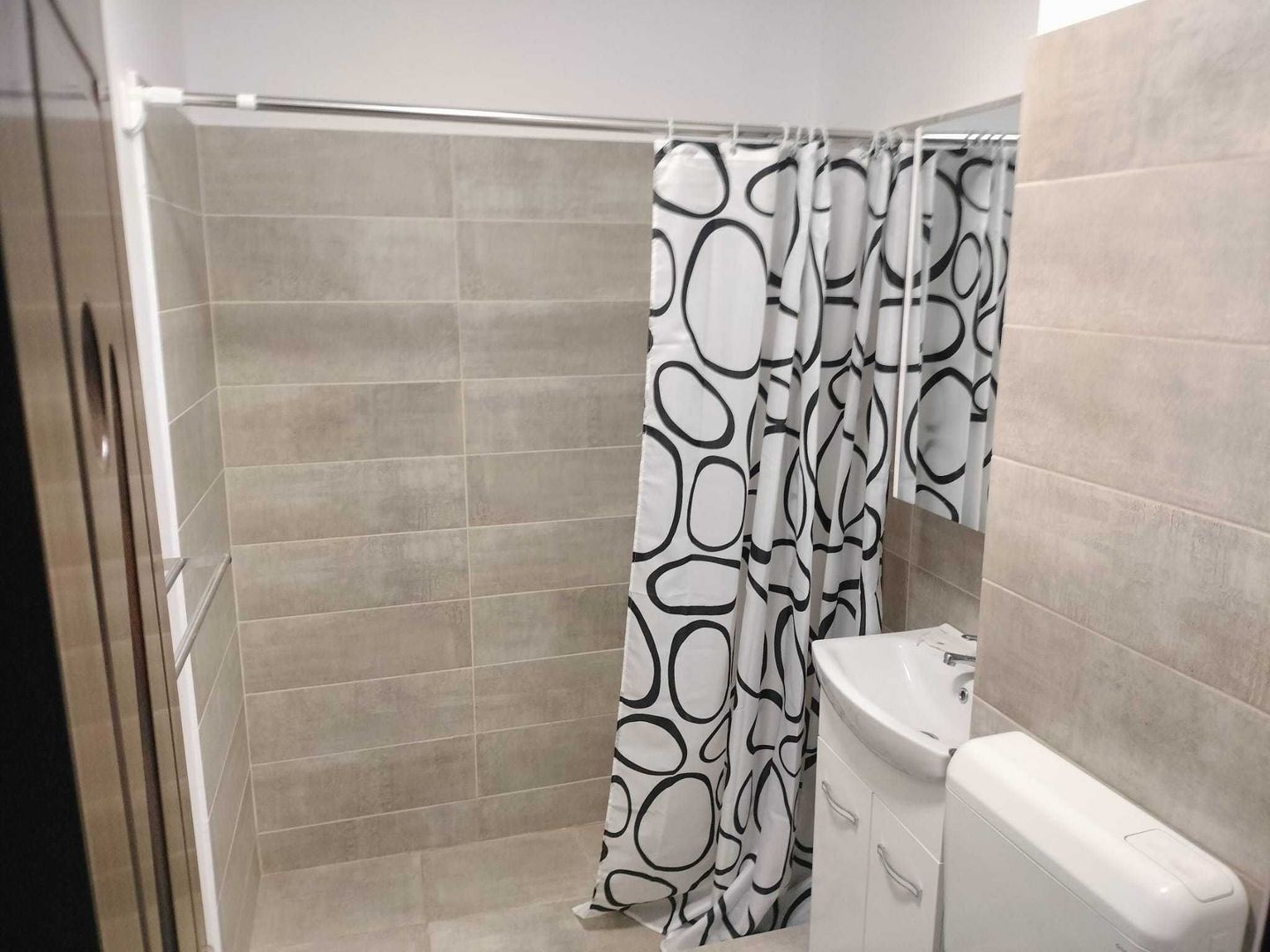 Apartament 2 camere, etaj 2, vis-a-vis de parc, pet friendly, Titan - Poză 5