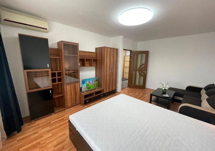Garsonieră decomandată,renovată,aer condiționat,spațioasă, Vitan - Poză 11