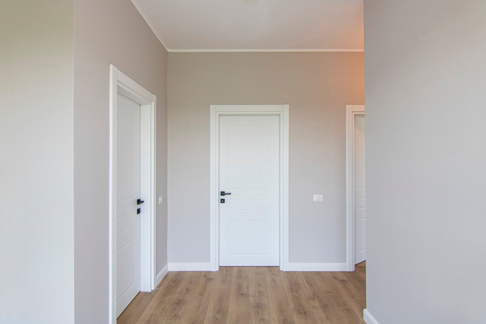 COMISION 0 % | CASA PREMIUM | 5 CAMERE | FINISATA LA CHEIE | OTOPENI | - Poză 8