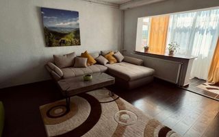 Apartament 2 camere Decebal, centrala proprie, parcare inclusa - Poză 1