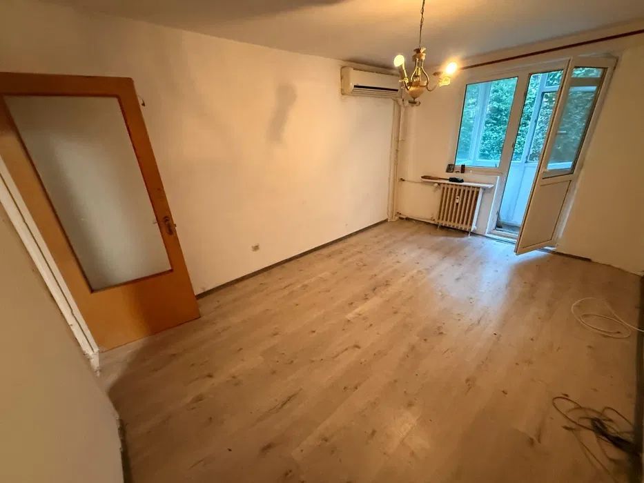 APARTAMENT ZONA DOAMNA GHICA - Poză 1