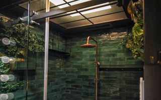 Bijuterie arhitecturală cu dotări smart in centrul Brasovului - Poză 35