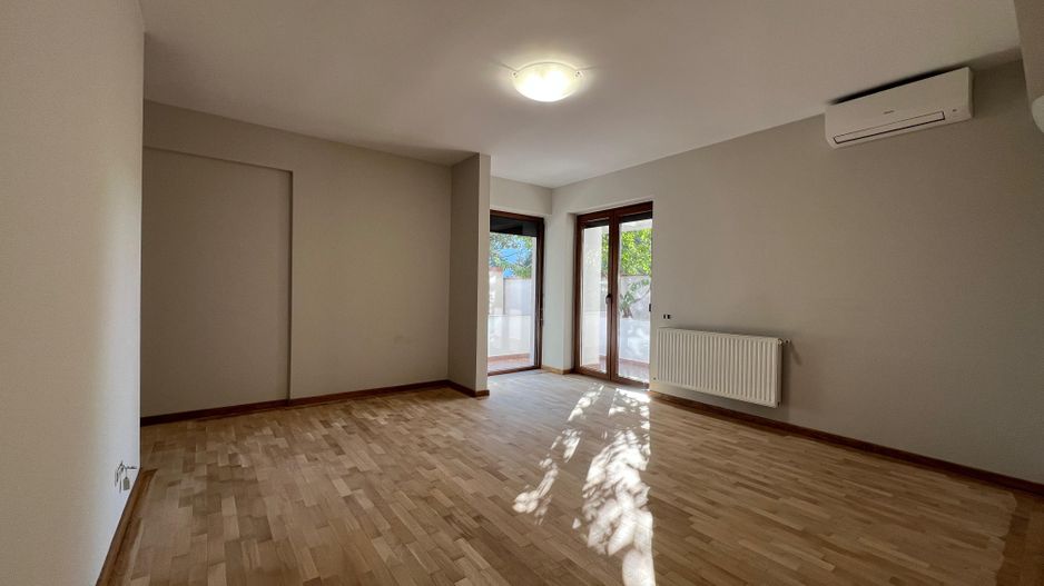 4 camere 120 mp utili + 55 mp de terasa - Poză 1