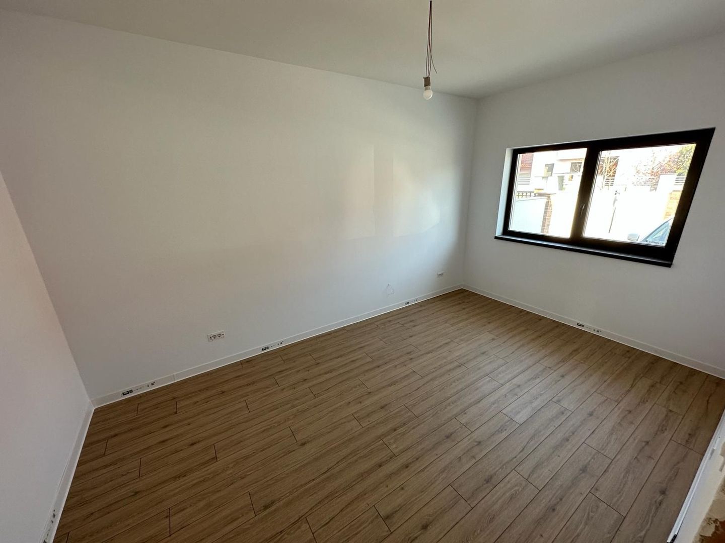 Duplex la 5 minute de Ikea/ Zona Cora - Poză 13