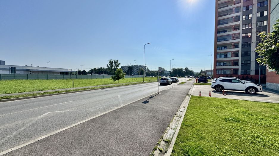 Garsonieră nouă de închiriat, prima închiriere, Strada Nicolae Labiș, Tractorul - Poză 31