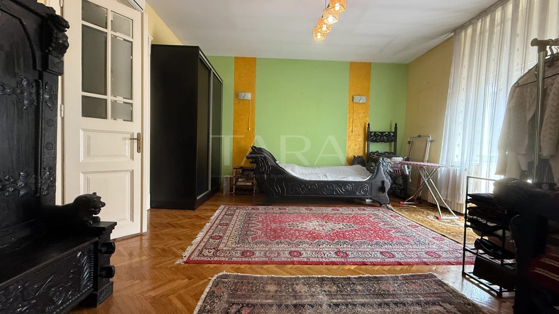 Apartament Ultracentral, confort sporit, Imobil Interbelic. - Poză 1