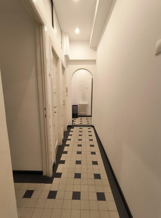 Dacia- Piata Spaniei- Birou - Poză 8