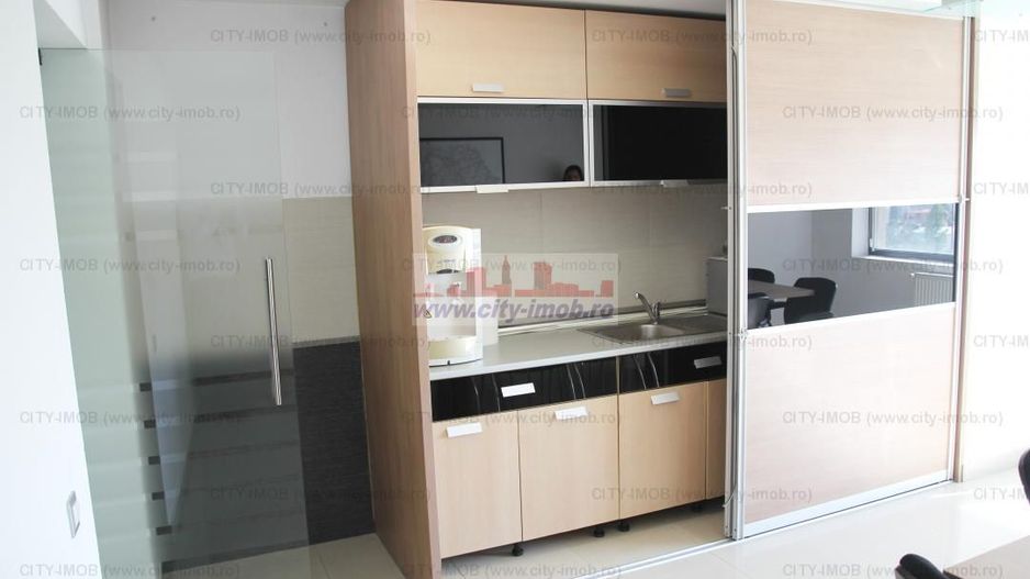 APARTAMENT 8 camere  VICTORIEI (Birouri / Rezidenta de lux ) - Poză 5