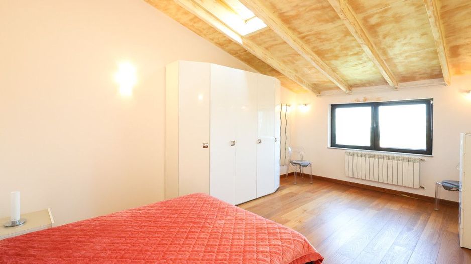 Apartament 3 camere duplex - Unirii,  Str. Principatele Unite - Poză 18