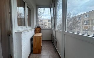 3 camere | zona excelenta | izolat interior | etaj intermediar | - Poză 15