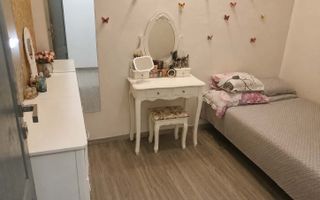 Apartament cu 3 camere, 59 mp utili, balcon și parcare, Apahida. - Poză 4