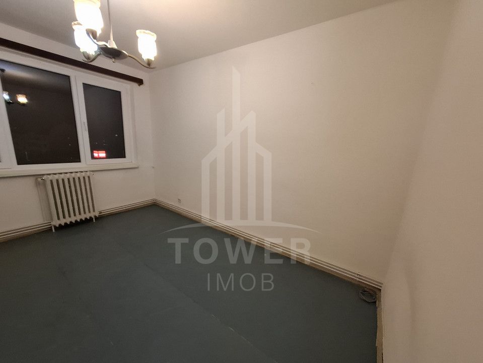 Apartament 3 camere decomandat 66 mpu si balcon de vanzare zona Ciresca - Poză 2