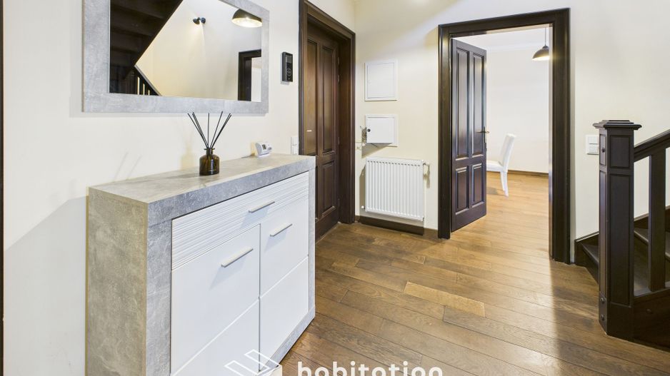 Apartament stil duplex,  cu scara interioară, zona Mircea cel Bătrân - Poză 3