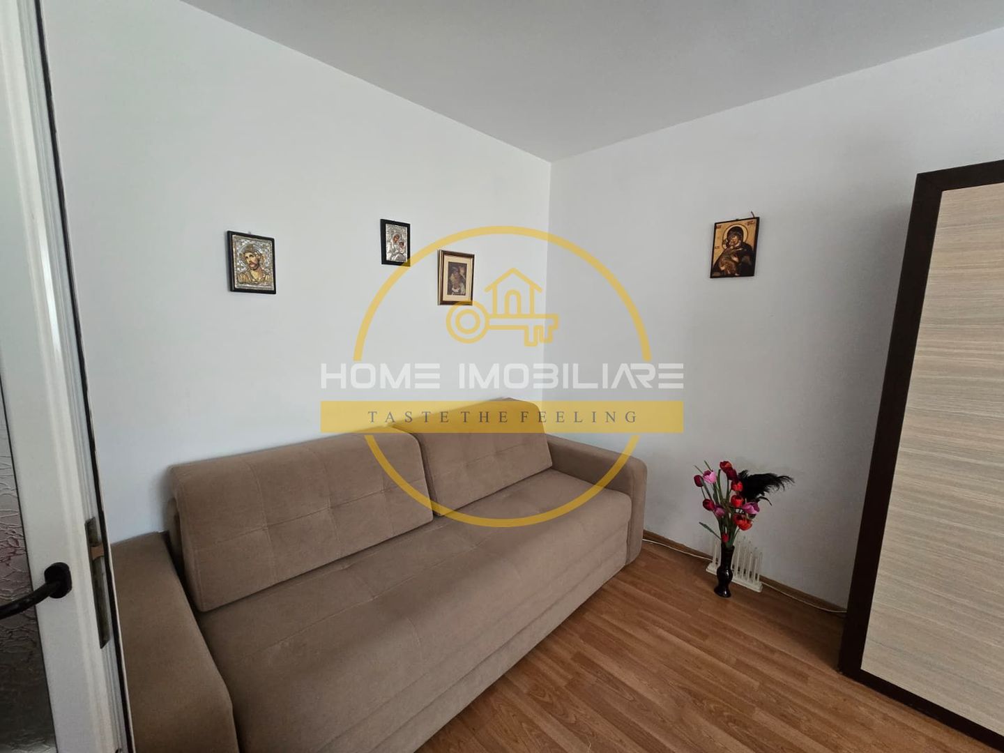 Apartament cu 3 camere de vânzare în Targu Cucu, Iasi - Poză 3