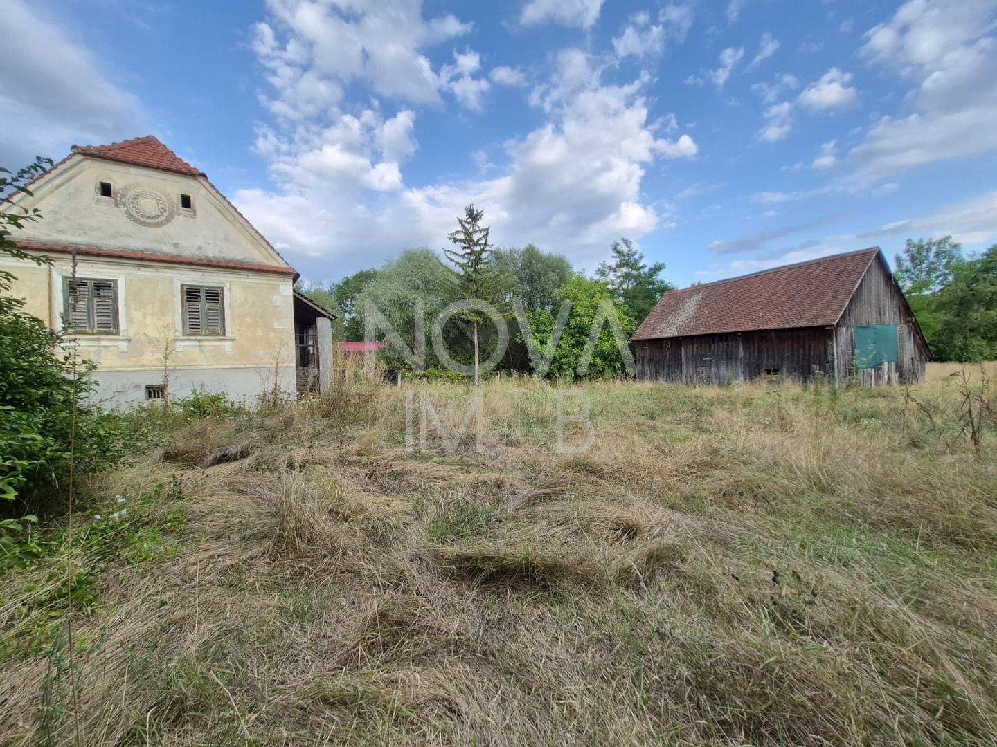 Casa saseasca - Marpod - 2208 mp - Poză 2