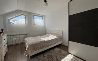 Casa INDIVIDUALA 6 camere, curte superba - zona Brana, Selimbar - Poză 17