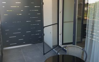 Apartament modern cu 2 camere & parcare subterana in Baciu zona Petrom - Poză 7