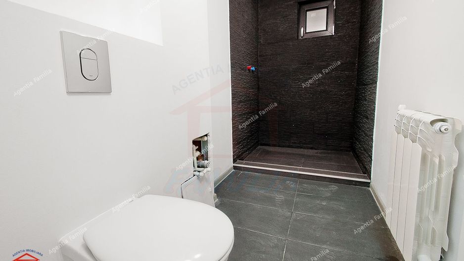 Vanzare spatiu comercial in Galati, str Gheroghe Doja, renovat - Poză 4