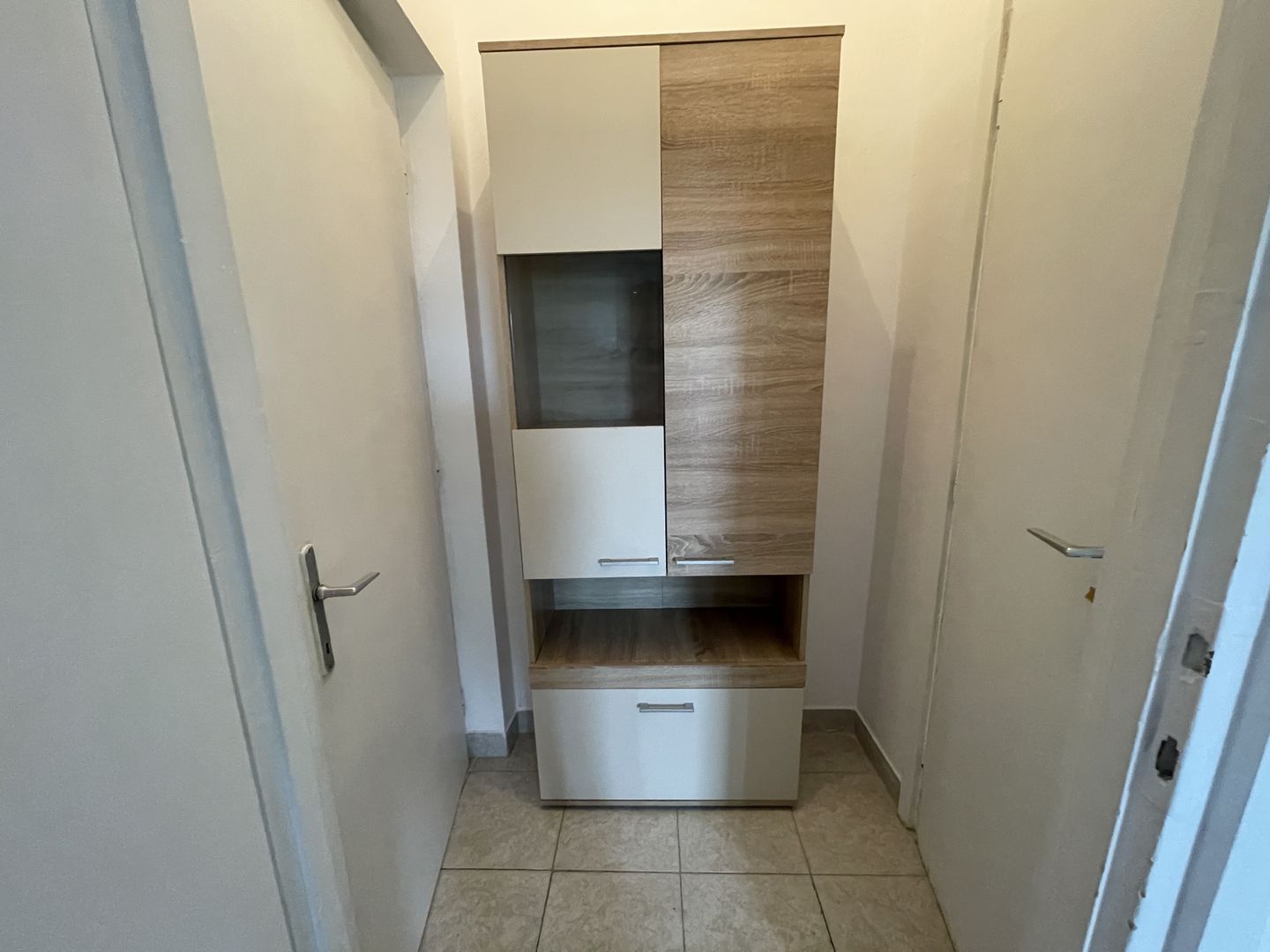 SPATIOS IN ZONA MEDICINEI -4 camere,garaj propriu si boxa - Poză 10