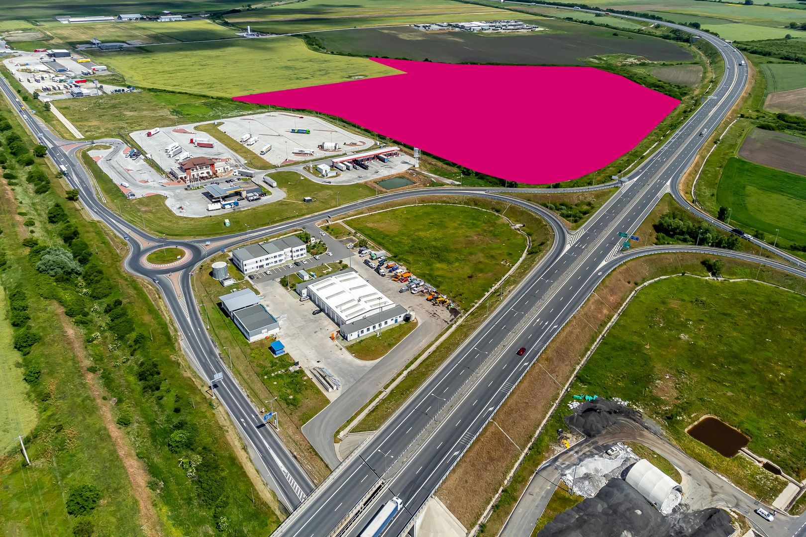 Investiție strategică: Teren cu PUZ pentru un parc logistic - Poză 1