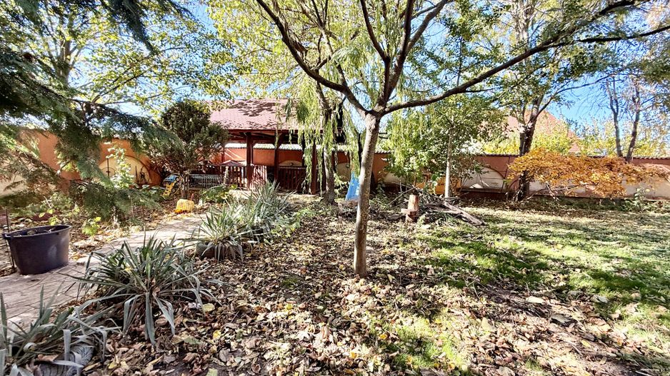 Duplex 14 camere Pantelimon Cernica 864 mp desfasurati - Poză 11