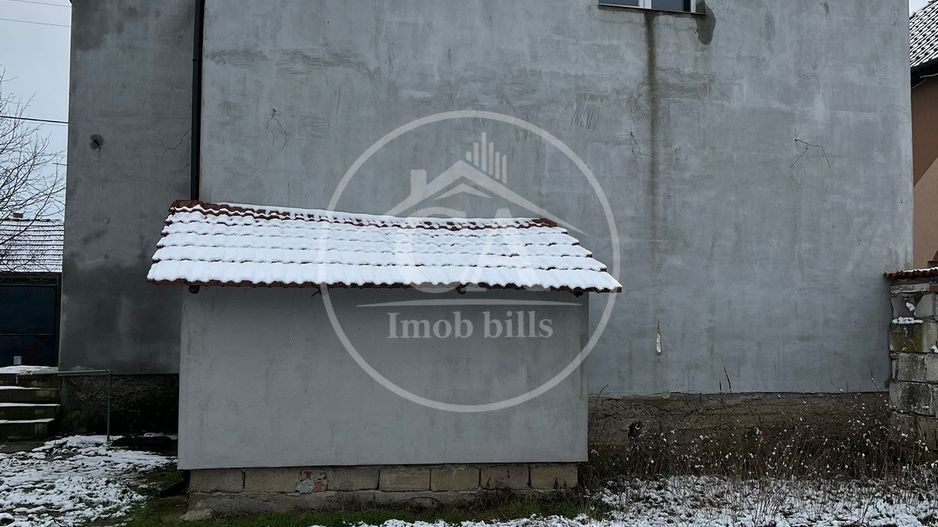 Casa de vanzare D+P+E+M cu 5 camere în Livada De Bihor - Poză 11