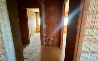 Duplex cu 3 camere Mosnita Noua - Poză 6