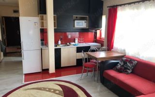 Piata verde, mansarda cu 2 camere, centrala proprie. - Poză 1