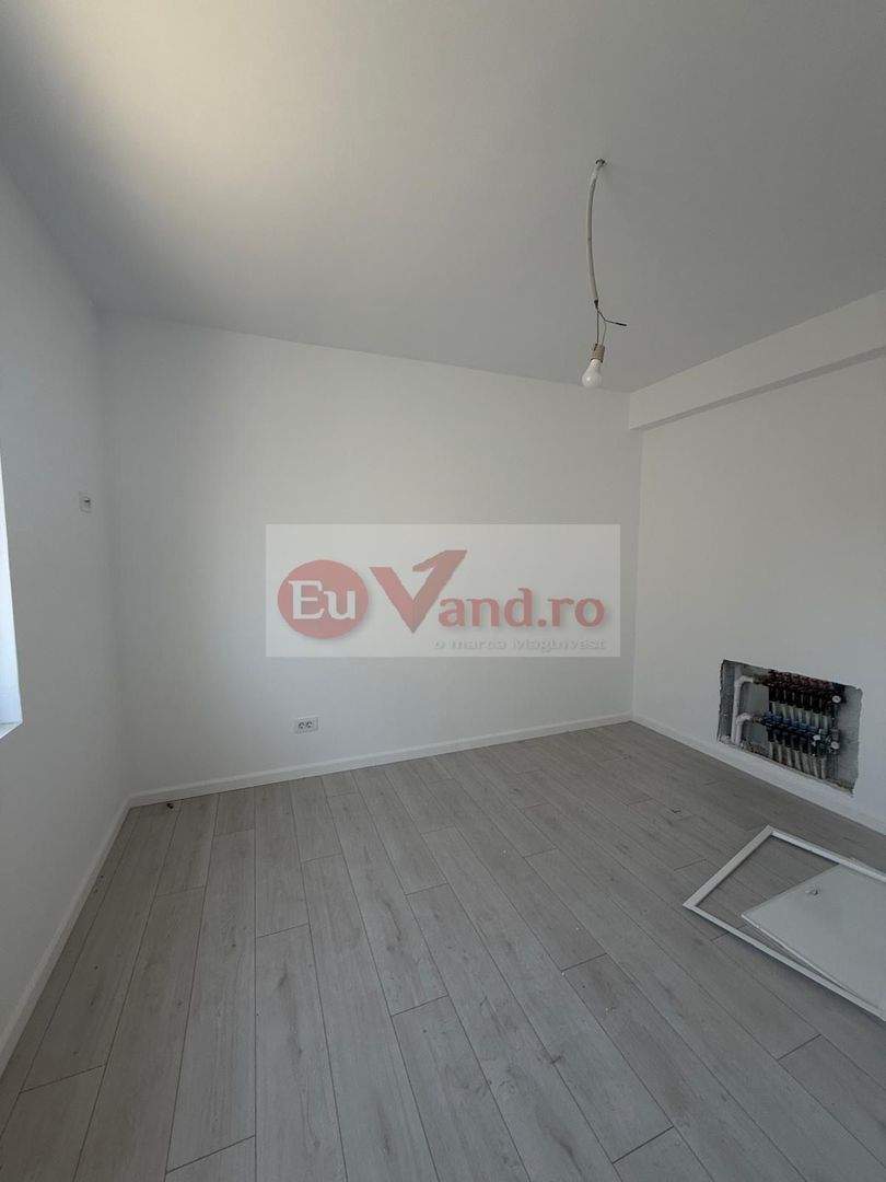 De vanzare – jumatate de duplex modern, parter + etaj | 150 mp utili | - Poză 14