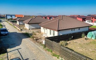 Rezervat! Casa  Tarlungeni Izvor Brasov - Poză 35