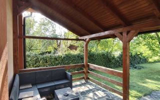 Vânzare casă cu piscină și teren 1.070 mp - Poză 20