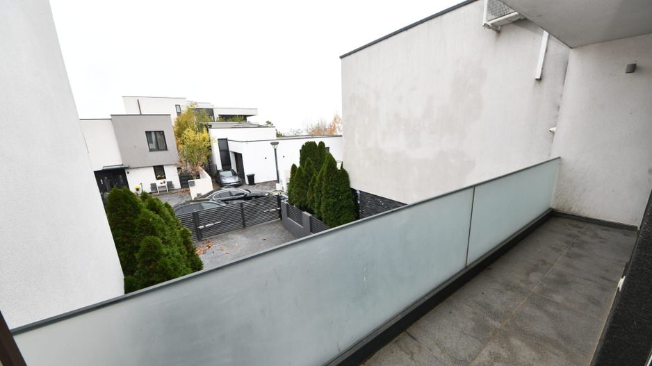 De vanzare – In exclusivitate, casa moderna in cartierul Brates Lake - Poză 25