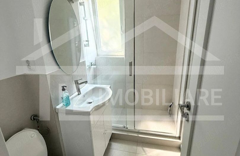 Apartament cu 2 camere, 50 mp, decomandat, Zona UMFST - Poză 5