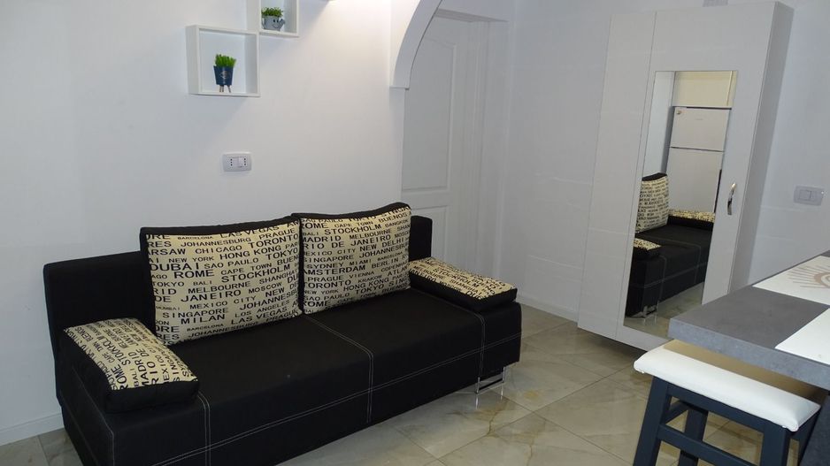 Apartament de închiriat, zonă centrală - Poză 3