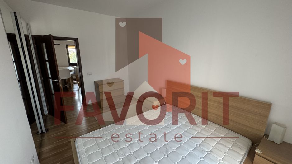 Etaj 1. Pozitie excelenta. Aproape de magazine si Expres 3. - Poză 7