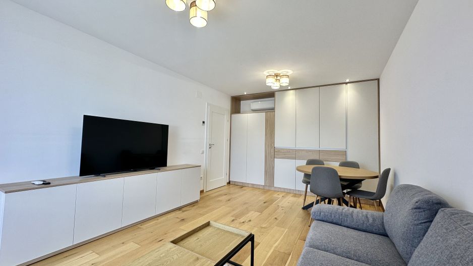 Apartament cu 3 camere decomandat de inchiriat, Urban Plaza - Poză 2