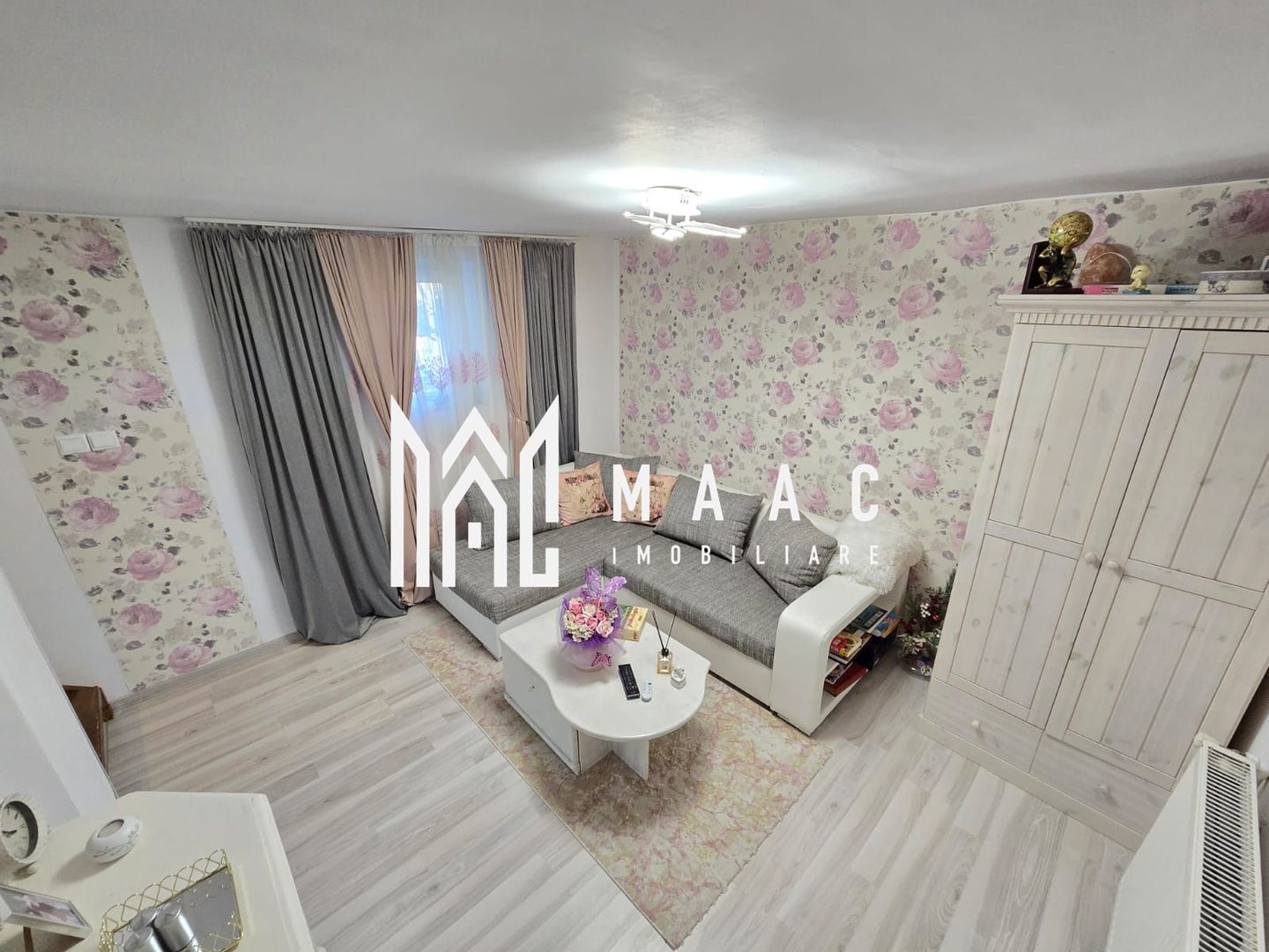 Casa 7 camere 3 bai 2 intrari Zona Garii - Poză 26
