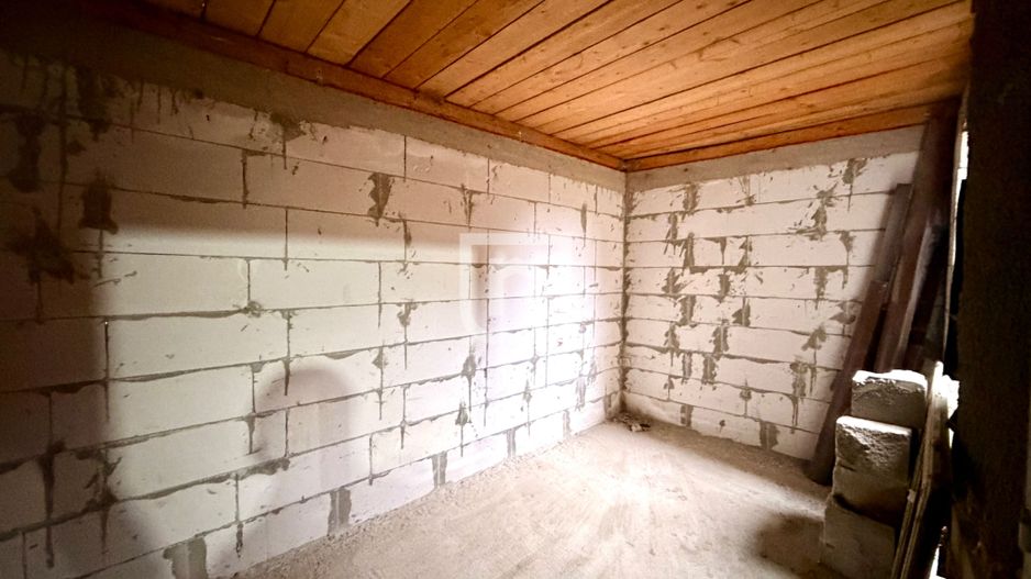 Apartament cu 3 camere în Frasin, zona Centrală - Poză 3