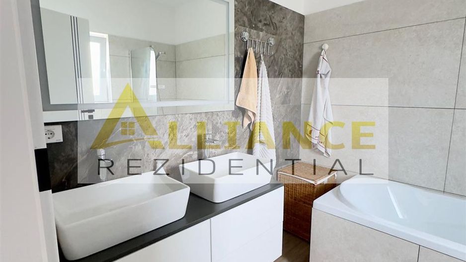 Casa Individuala - 5 camere - 2 bai - 300 mp teren - Poză 14