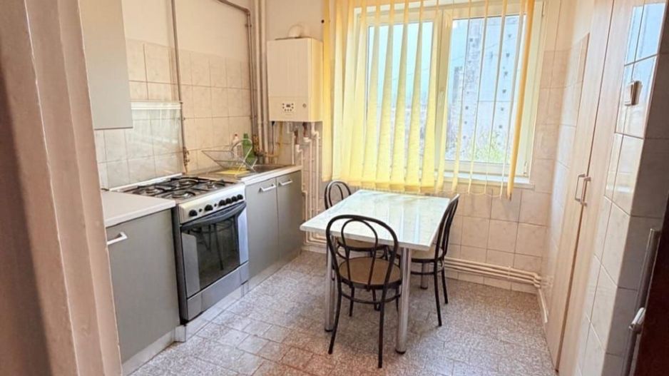 Apartament cu doua camere de inchiriat Tomis2 - Poză 2