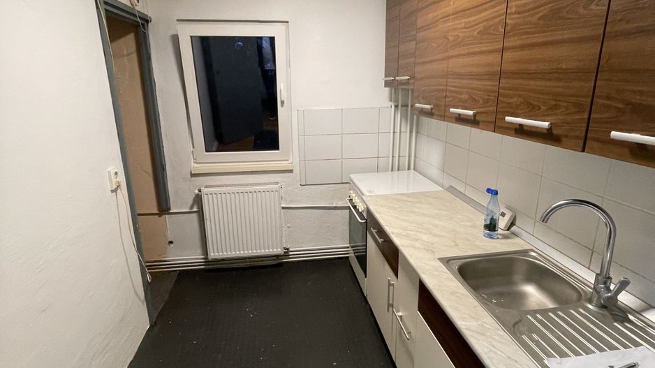 Lipovei | 2 camere | Decomandat | Centrala proprie | Boxa - Poză 3