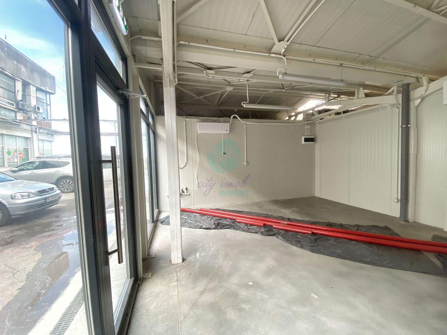 Spatii comerciale de inchiriat, Piata Delfinului - Poză 2