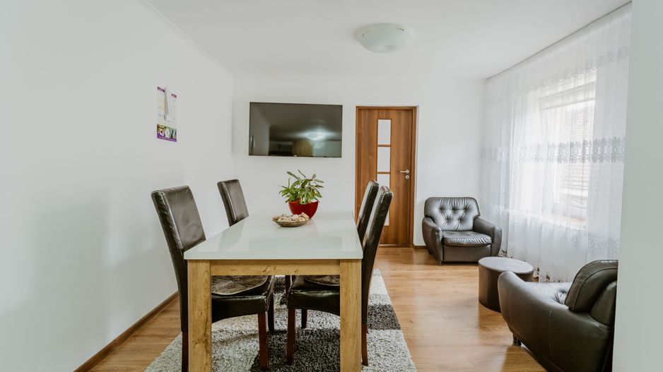 Două apartamente cu 2 camere Barițiu - Poză 1