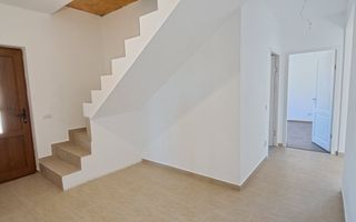 Dragomiresti Deal, casa Parter +Pod, 4 camere, teren 436 mp, utilitati - Poză 3