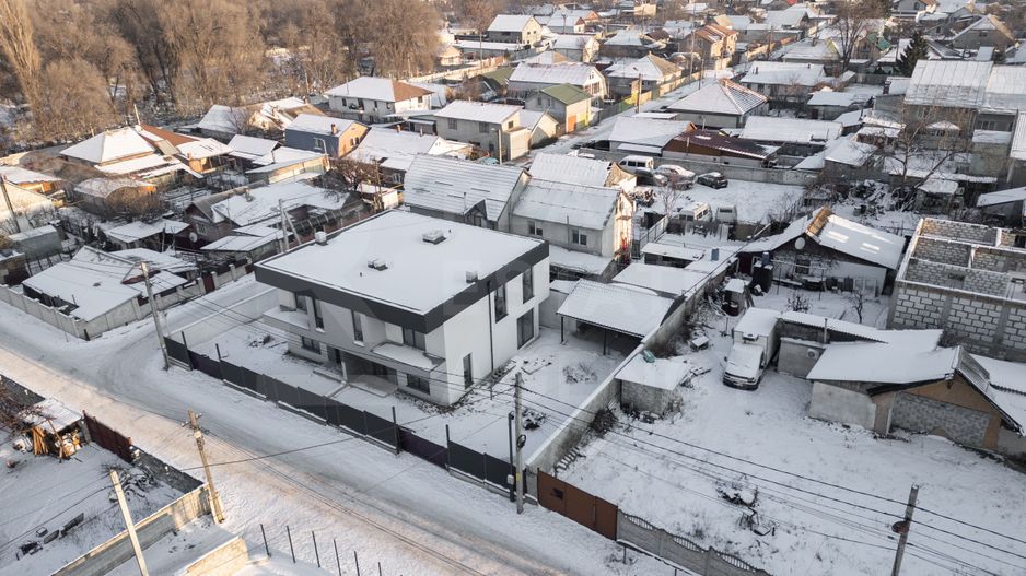 Vânzare, duplex, 2 nivele, 3 camere, strada Simeon Murafa, Botanica - Poză 1