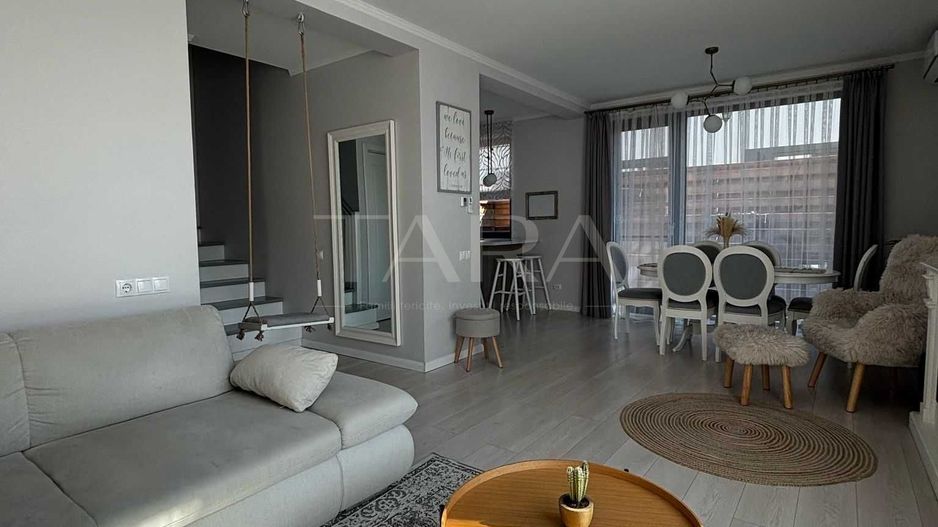 Casă tip duplex, modernă, zona Între Lacuri, Iulius Mall. - Poză 1