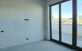 3 camere Clinicilor | terasa 30 mp| vedere spre Parcul Central | Comision 0% - Poză 5